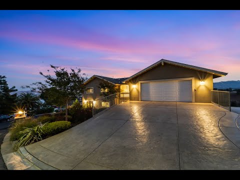 141 Peaceful Ln, Lafayette, CA 94549