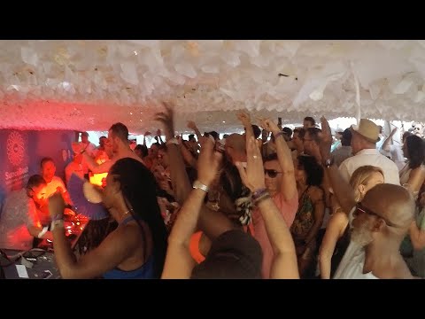 Souldynamic Beach Stage (SuncéBeat 10) 9