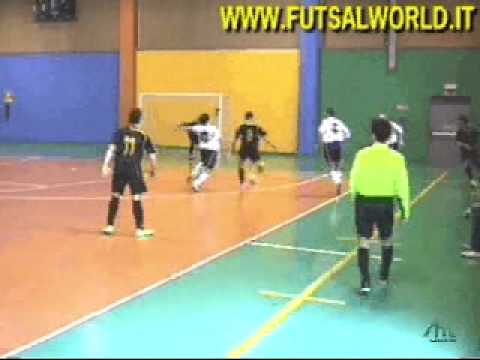11/4/10 Futsal : FINAL MATCH !!!....HIGHLIGHTS
