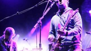 Modest Mouse - Here It Comes (live)