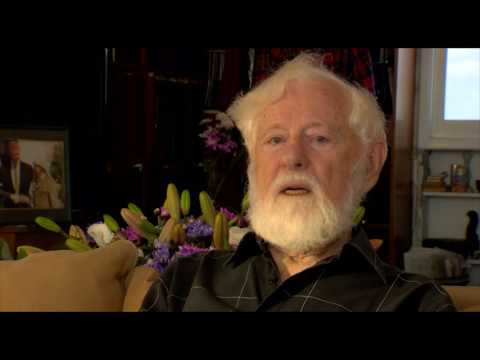 Uri Avnery - Moshe Dayan does me a favour (105/315)