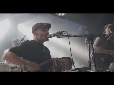 Les rues sont pleines - La RUSE du père lafeinte