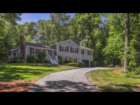99 Shirley St, Pepperell MA - Ursula Flury - Tel 978-697-1519
