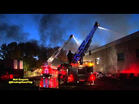 Wood refinishing plant burns in Oxford, Massachusetts