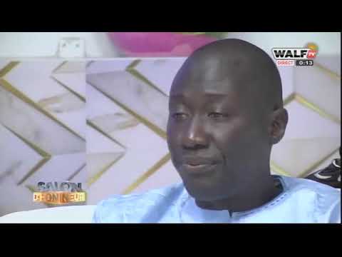 Dame Mbodj fait pleurer tout le plateau de Salon d'Honneur sur Walftv