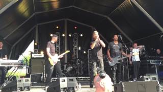 King FREAKIN Prawn. 2016