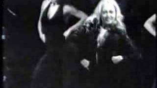 Marta Sanchez &quot;Vive cada dia&quot; (directo)