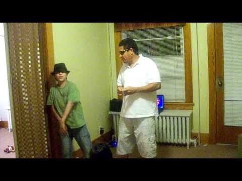 Carlos Arroyo y Yomo video!!!!!!!!!!!!!!!!!!!