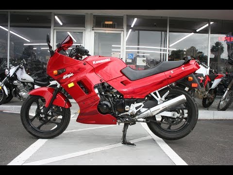 2006 Kawasaki Ninja 250... very clean w low miles!