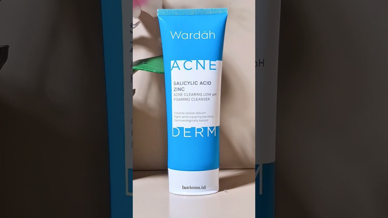 Face Wash Wardah Acnederm cocok utk kulit wajah kusam dan berjerawat#wardahacnederm #foamingcleanser