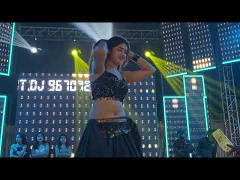 Aayega maza ab barsat ka । आयेगा मजा अब बरसात का । #aarkeshtadance #viralvideo @Geetadancegroup