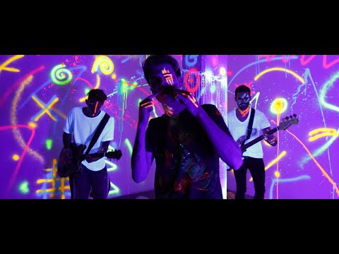 Leave The Memories feat. Bobby Solo - Hangover (Dj Maxwell Concept) [Official Music Video]