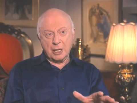 Norman Lloyd discusses "Omnibus"- EMMYTVLEGENDS.ORG