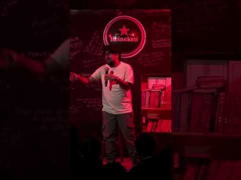 Día de la mujer en el colegio 🏫 #comedia #humor #standup #standupcomedy #viral #parati #boyacá #fyp