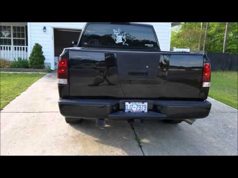 2005 Nissan Titan with MagnaFlow Dual Exhaust