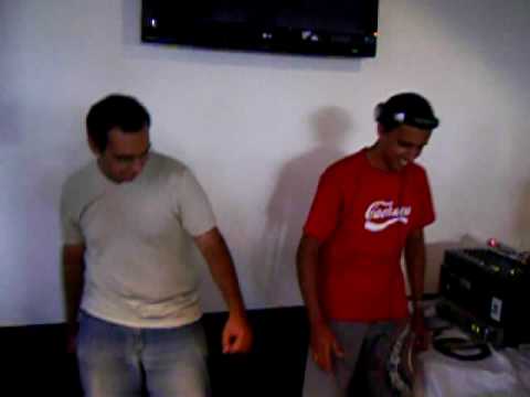 CR SOM E ILUMINAÇÃO DJ'S