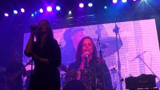Belinda Carlisle en Chile 2013. Big Scary Animal
