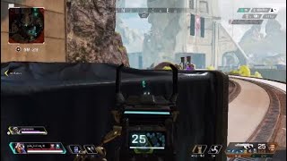 [Apex legends]配信中に野良で出会ったパスファインダーがかわいすぎた！