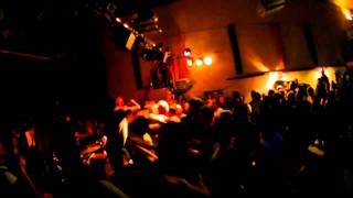 Youth of today- minor threat cover @ caravan serail France.mov