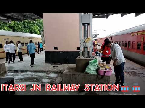 Mumbai vlog Juhu beach#trending✈️ mumbai to Itarsi Jn  #traveling // kuch mumbai ke yaade🥰🤣😓👿