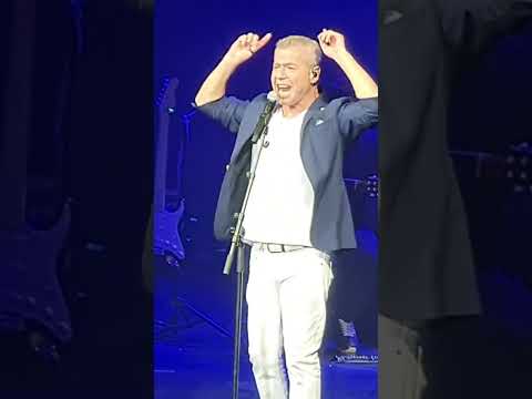 (19.09.2025) Levent Yüksel: "Hepinize iyi...", Harbiye Cemil Topuzlu Açıkhava Sahnesi Konserleri
