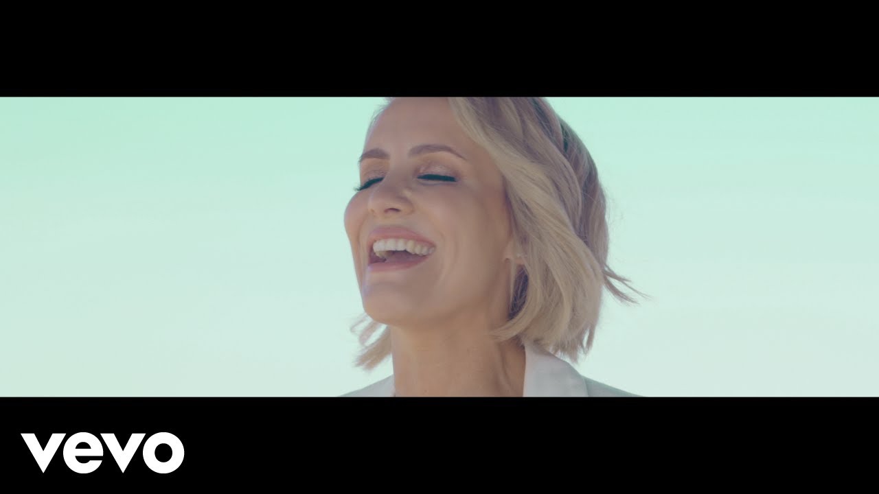 Claire Richards — On My Own