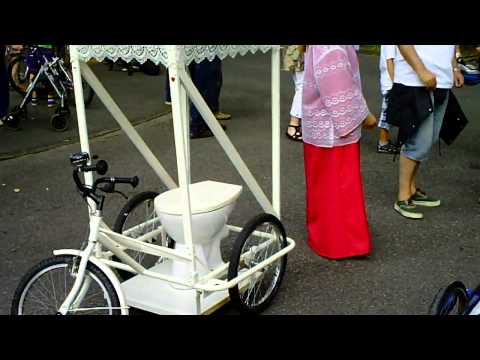 Marl : POTT Rennen 25. August 2012, das Marler Sportereignis, das Papamobil