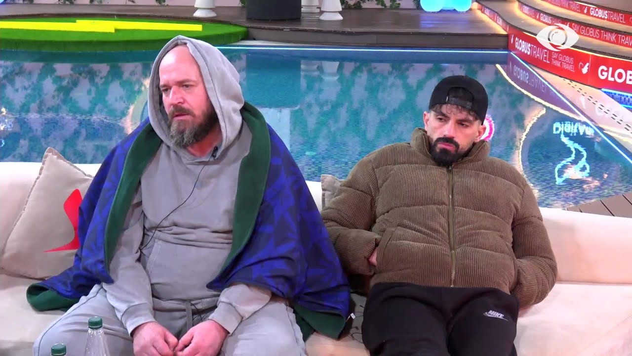 “Nuk i bëjnë për mua, por për vete”/ Gerti bisedon me banorët për punët e shtëpisë