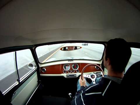 100 MPH Run in the 1967 Classic Mini With B16A Engine in 4th Gear.