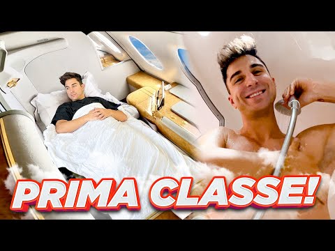 I SHOWERED ON THE BIGGEST PLANE IN THE WORLD! FIRST CLASS SUITE EMIRATES