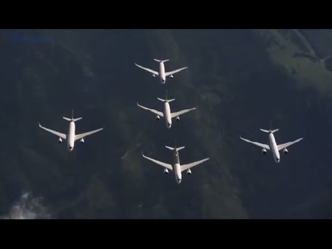 AIRBUS - Five A350 XWBs together in flight
