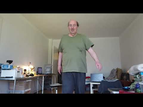 MongoTV_9109 - MIN GÅTUR - Del 5 - Til LIDL Varm Midsommer Aften - Henter Billig Cola-Sælger Flasker