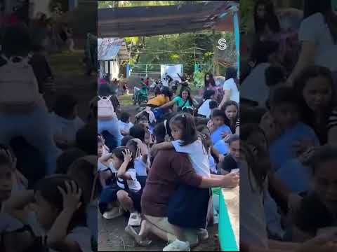 School children scream as Philippines quake strikes during assembly | Stuff.co.nz