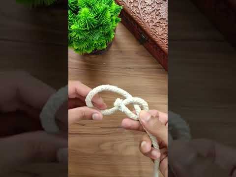 Figure of eight knot | shorts | scouts and guides