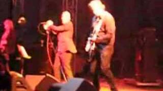 R.E.M. - "Auctioneer (Another Engine)" in Berkeley 06.01.08