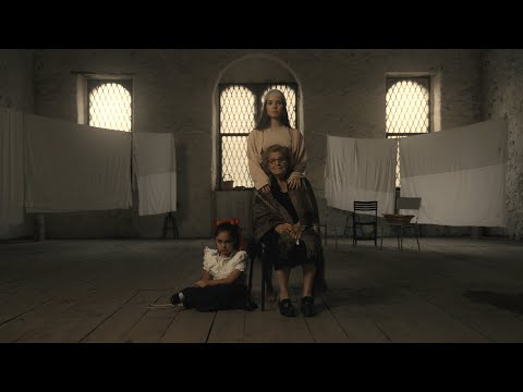 Elena Manuele - Anima Fragile (Official Video)