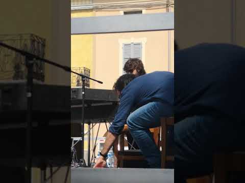 Anche Se Non Voglio Dente @ Enciclopeday Festival