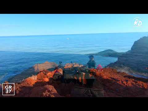 Compact Grey @Estérel Rochers, France for rdoutbreak