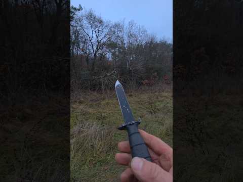 Vrhanie nožmi Glock  - presnosť