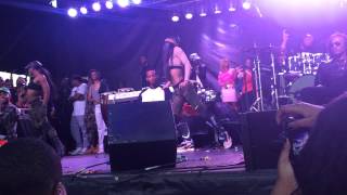 Teyana Taylor Performs &#39;Maybe&#39; Live with YoGotti &amp; PushaT