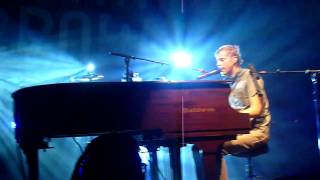 Konstantine - Something Corporate [HQ] (live at The Grove)