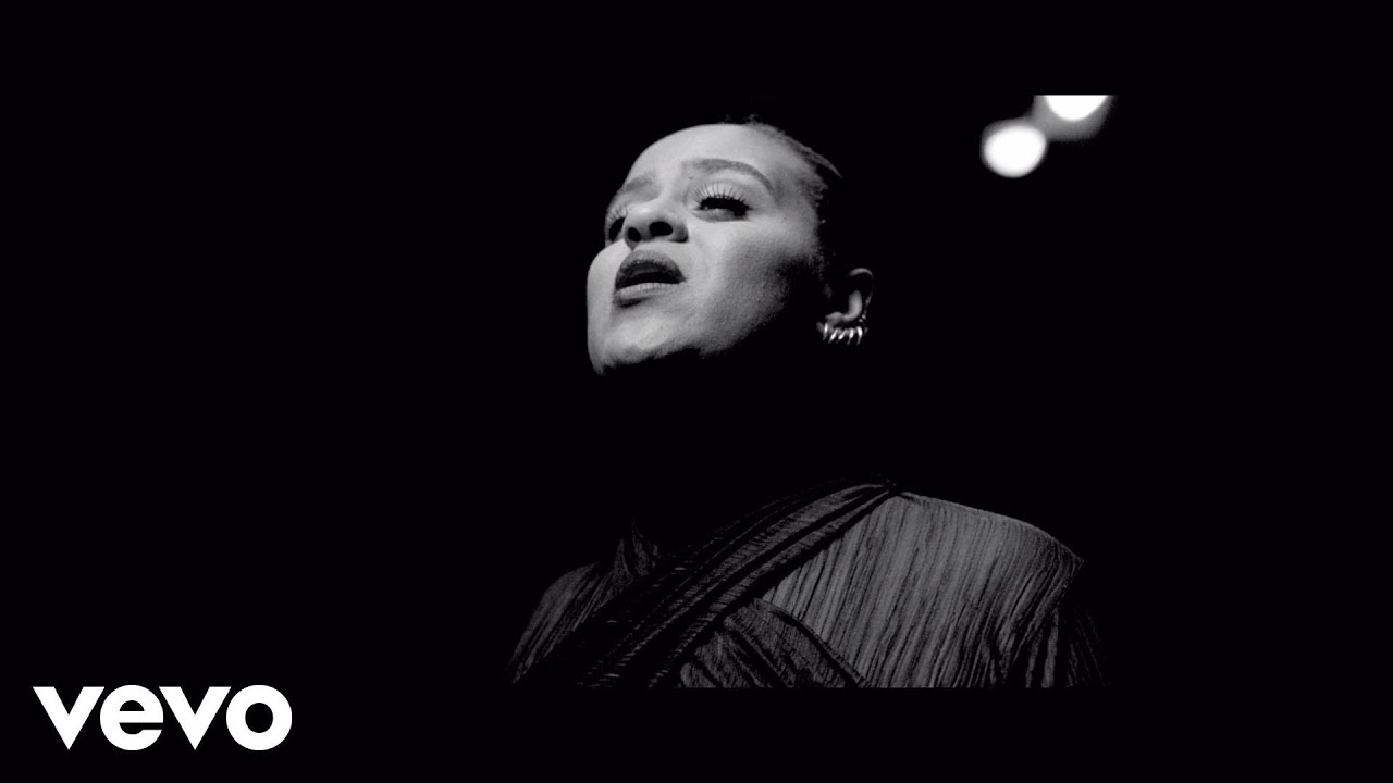 Seinabo Sey – ”Poetic”