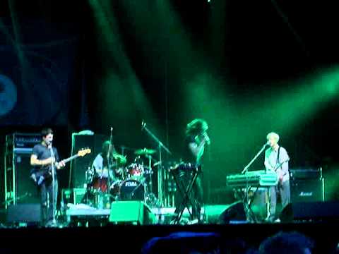 Liars - Loose Nuts On the Velodrome (live @ OFF Festival 2011)