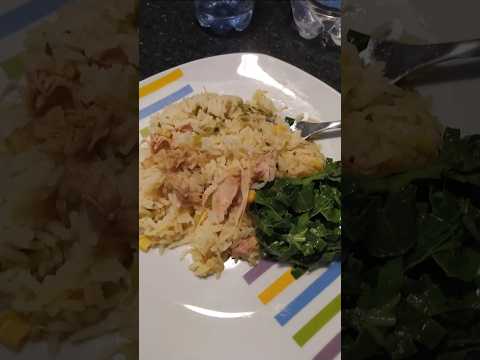 Galinhada com couve na manteiga ✨🍛 #jantinha #galinhada #receitas #food #couve #jantar