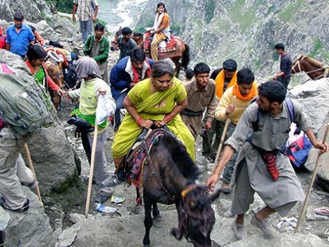 Der lange Marsch zur Seligkeit - Amarnath Yatra  Shiva Pilger im Himalaya   Doku 1980