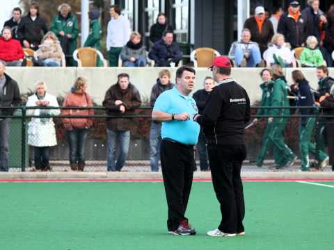 MHCLeusden Dames 1 - Apeldoorn [4-0]