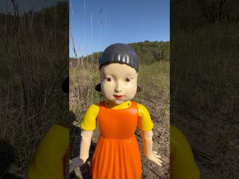 Real Life Squid Game Doll!