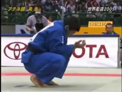 JUDO 2005 World Championships: Hee-Tae Hwang 황희태 (KOR) - Hiroshi Izumi 泉浩 (JPN)