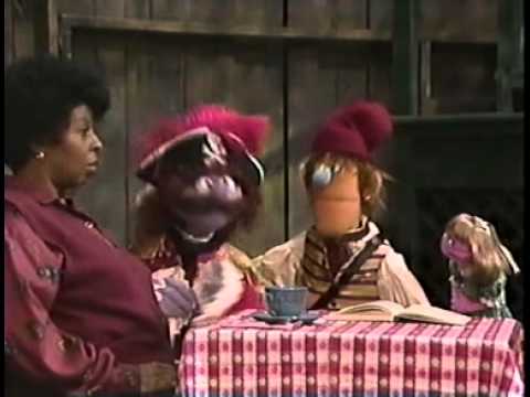 Sesame St. - Prairie Dawn and the Pirates (Part 1)