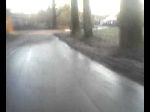 Berg Runter fahren in Lindach